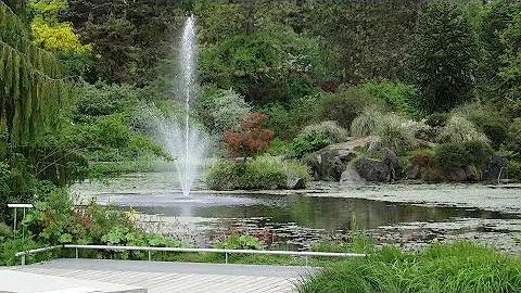 Vancouver, British Columbia - VanDusen Botanical G...