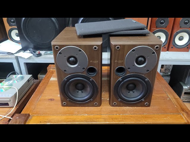 Loa onkyo d 102a compact từ to như cái bát là nghe nhạc hay lắm.lh
