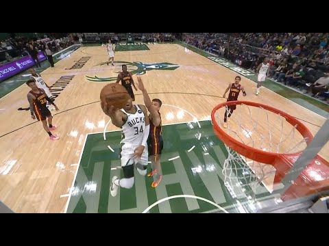 NBA 季後賽 公鹿 vs 老鷹 第二戰 『鷹連失誤 遭到鹿反撲 毫無招架之力』