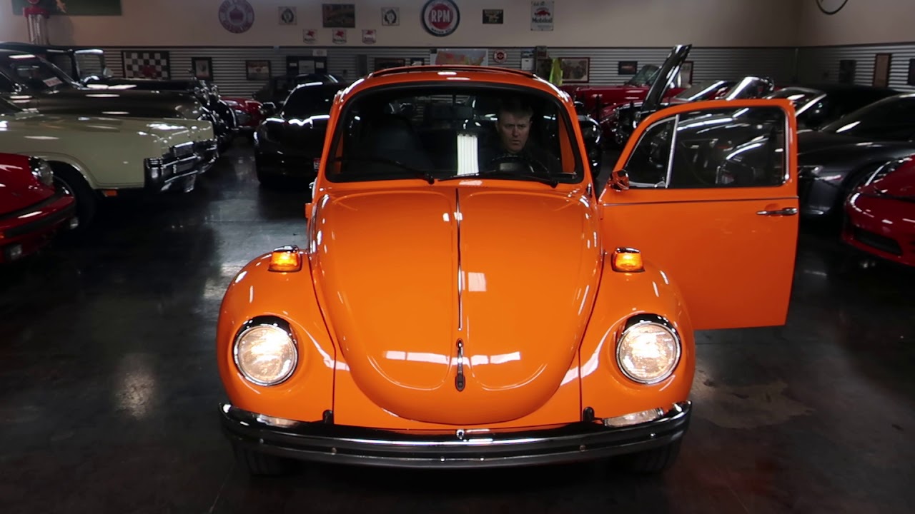 1973 Volkswagen Super Beetle at the Sun Valley Auto Club - YouTube