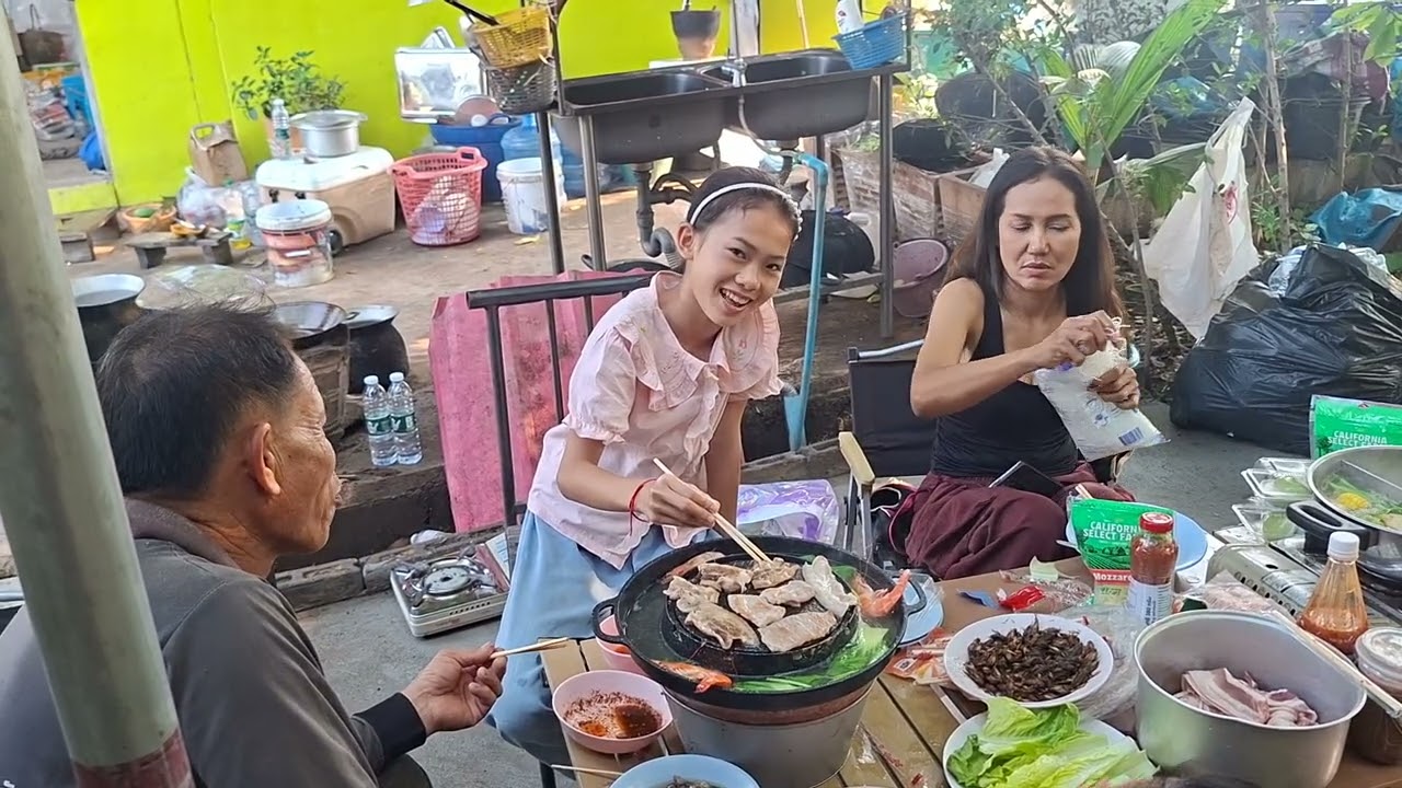 หมูกะทะ1หมื่นวิวชายเมาขอบคุณผู้ใหญ่ใจดี #บ้านศรีวิไล #เคศรีวิไล #ธิดาลาวศรีวิไล 