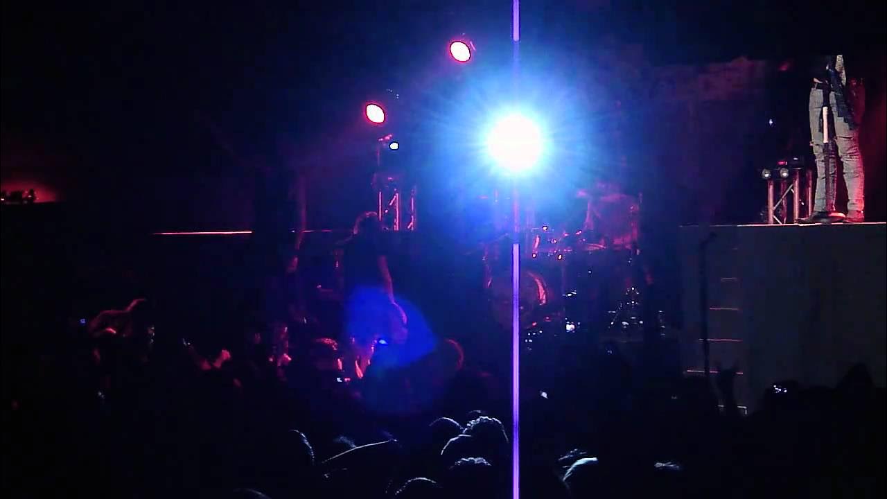 Asking Alexandria - Closure (NEW SONG) (LIVE HD) Asking Alexandria - Closure (NEW SONG) (LIVE HD)