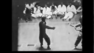 Bruce Lee Longbeach  بروس لي