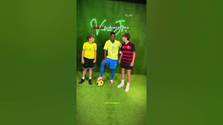 Vinicius Jr Scaring Strangers Is Hilarious😂🤯 #shorts #football #soccer