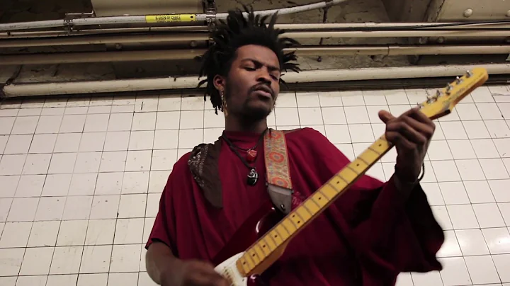 NYC Subway Guitarist: Adjua Ajamu