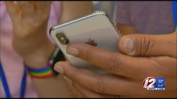 Apple to fix FaceTime bug that allows eavesdropping