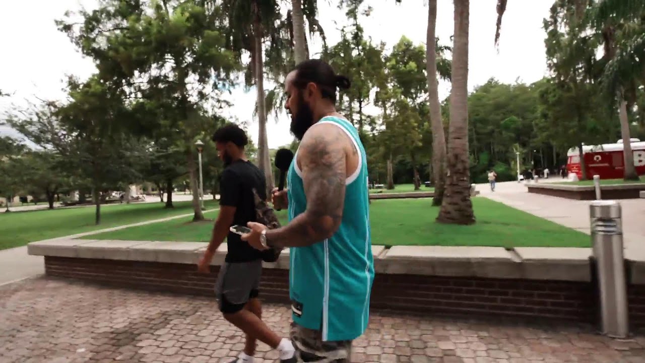 🔴 Sharing The Love of Jesus Christ With College Students | LIVE 🔴