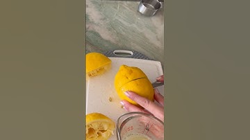 When life hands you lemons . . . Make fun of yourself. 🤷🏻‍♀️ #asmr #bloopers #sugaring #diy #tease