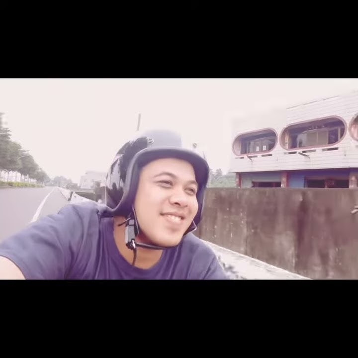 #STORY WA|| mas san (tetep bertahan)