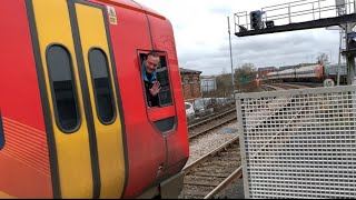 **2 TONE + LEGEND DRIVER!** South Western Railway class 158/159 158883+159017 Departing Salisbury!