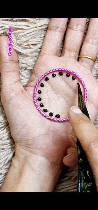 Henna hands,full of joy🌼🖌using trick || #shortsfeed #latest #mehendi #mehandi #easy #simple #mehndi