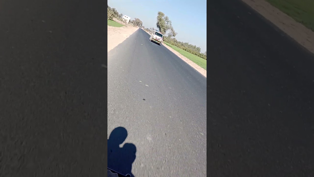 Travelling Layyah to Karor