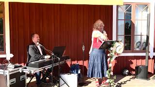 Små Lätta Moln Med Försnack - Ingrid Löfqvist & Daniel Ingemarsson Wik