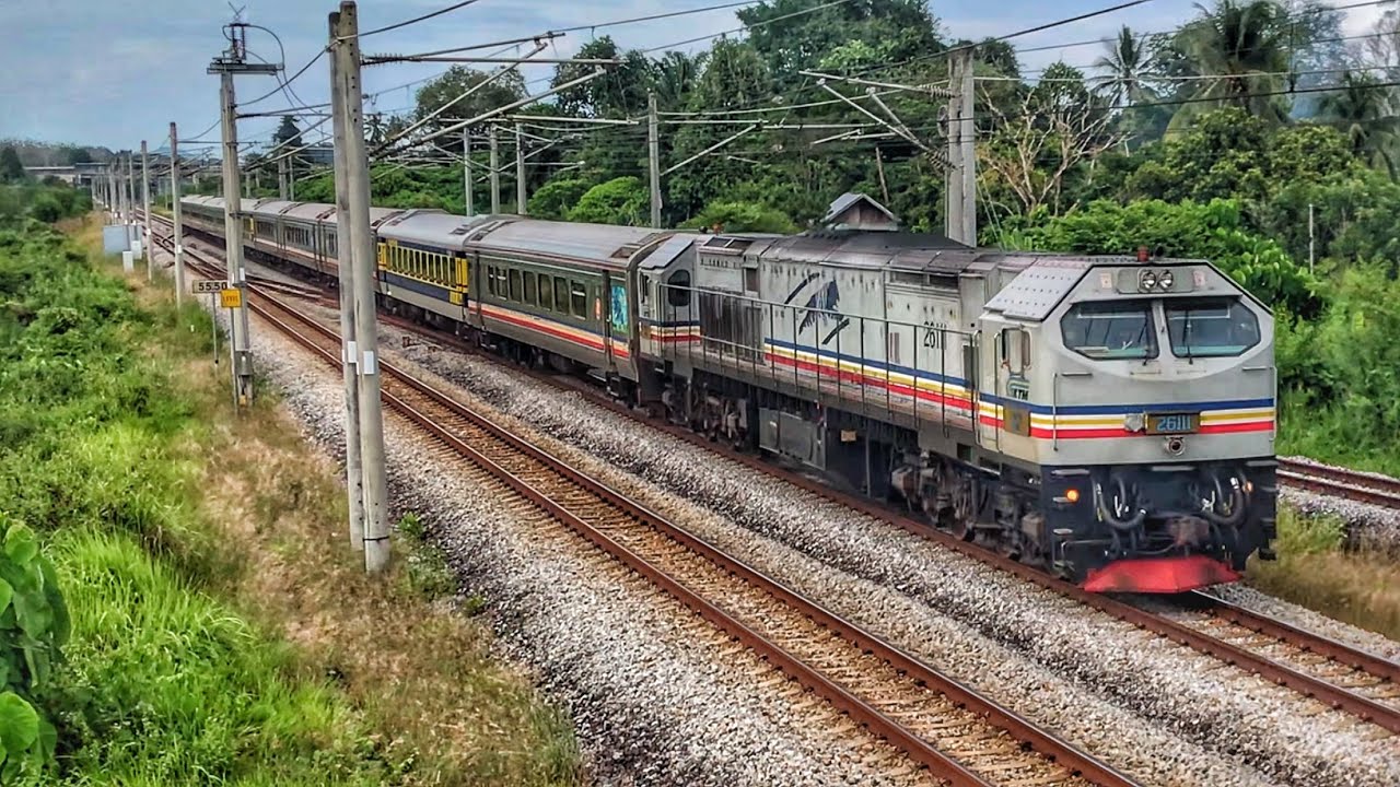 Spotting Train Sawadee near Gurun station - YouTube
