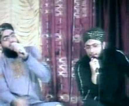 Tahir and Ahsan Qadri reading Aaqa ki Amad k charchy hai