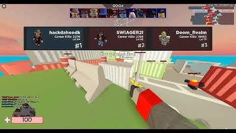 2 HACKERS IN 1 ROBLOX ARSENAL SERVER