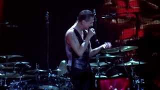 Depeche Mode взбудоражили "Минск-Арену": полный аншлаг и ликование поклонников