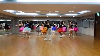 Summer night cha line dance choreographed by peter giam 32 count, 4
wall, beginner level music: jessica jay suki's class,
분당롯데백화...