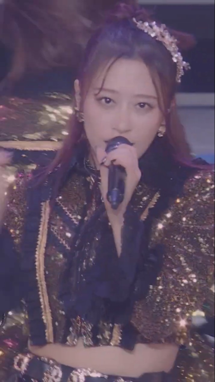 石田亜佑美 on モーニング娘。'24 コンサート秋 WE CAN DANCE モーニング娘。石田亜佑美、弾けるパフォーマンスと持ち前の人間