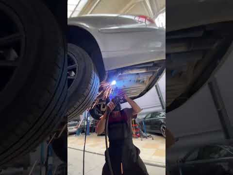 СЕКРЕТ ВЫХЛОПА НА ЛЮБОЙ МЕРС W211 3.2 #short #bmw #mercedes #acrapovic  #amg #w211 #benz