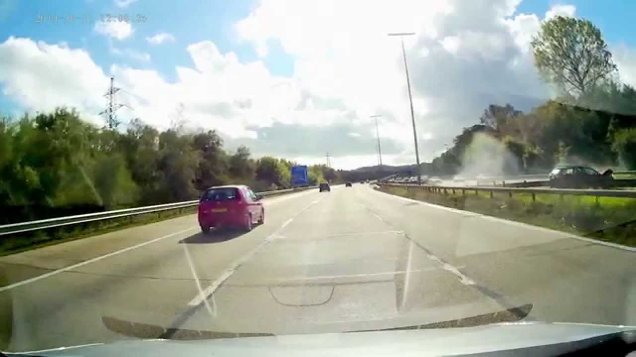Slow motion 1/4 speed M27 accident 11 Oct 2014 YouTube