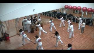 AULA DE MACULELE - Professora Denga - Muzenza