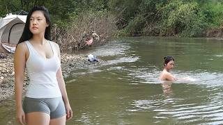 Solo Overnight Camping In The Rain - Relaxing In The Tent With The Satisfying Sound Of Nature - Asmr