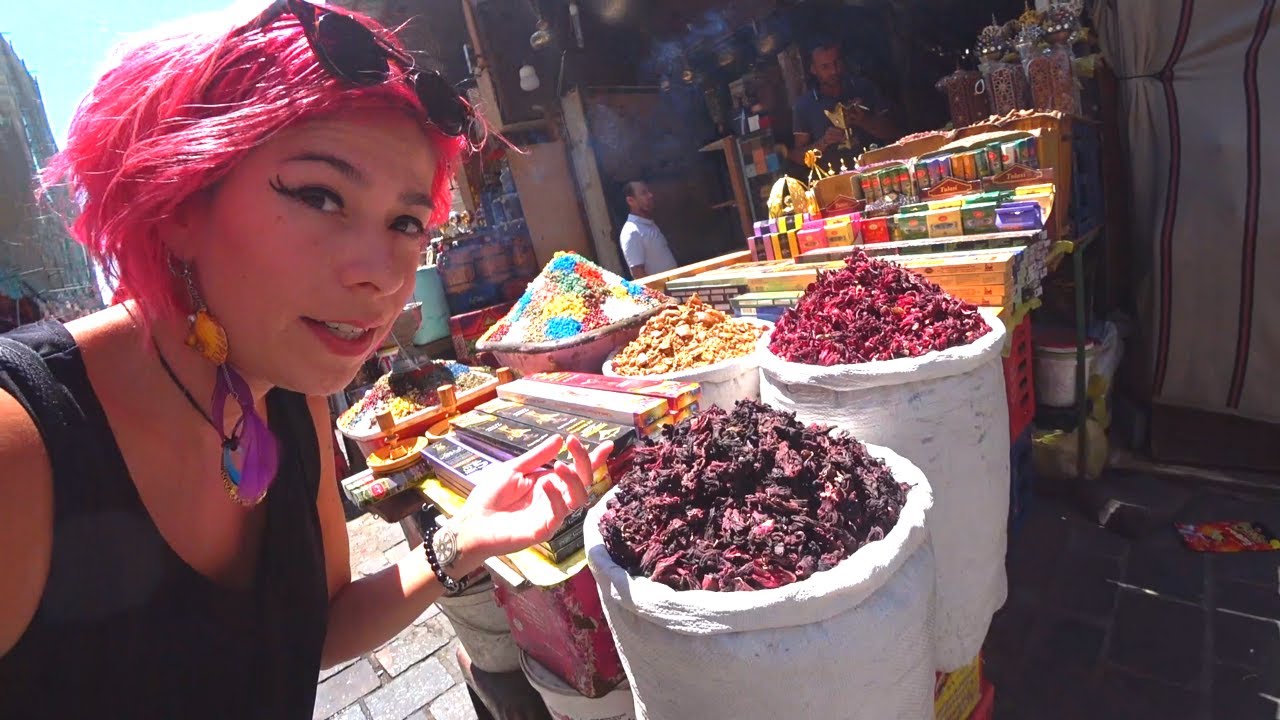 Don't Get SCAMMED In Khan El-Khalili, EGYPT Part 1 | Egypt Vlog #45 | بلاش يضحك عليك في خان الخليلي