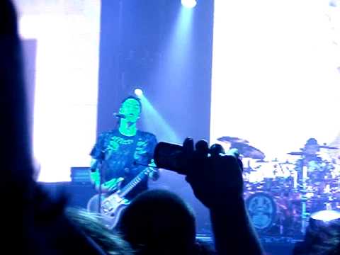 Breaking Benjamin - Give Me A Sign Live