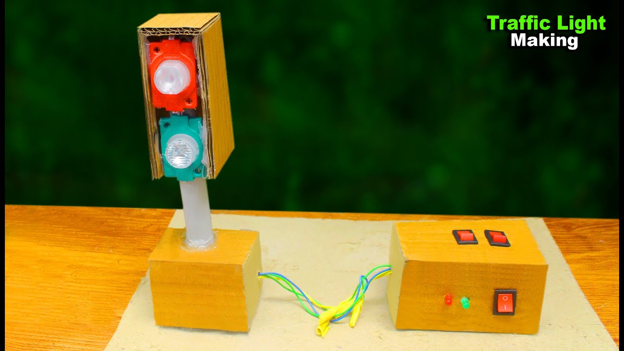 How to make Traffic Light at home using Cardboard - Science Project ...