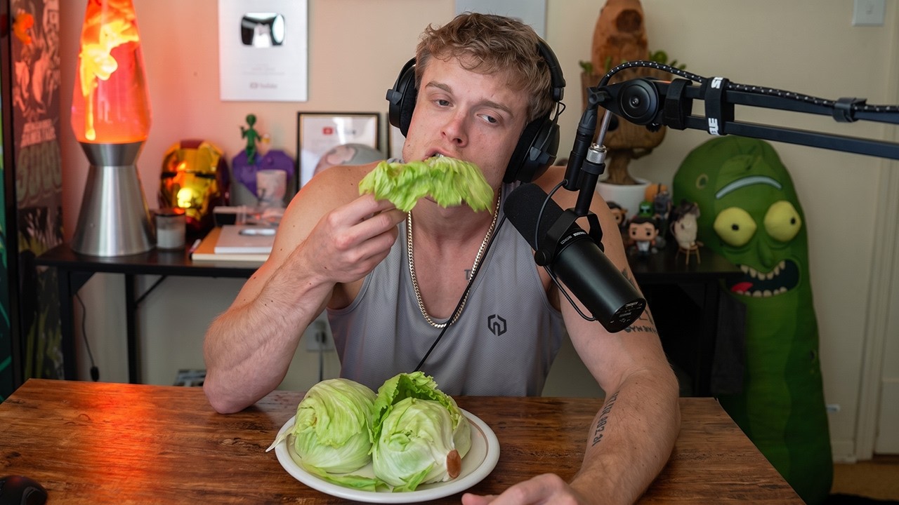 The Whole Head Of Lettuce Mukbang.