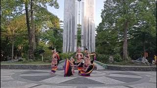 Tari Songgolangit Oleh Gandhes Luwes Sanggar Tari Kreasi Dancer Sidoarjo