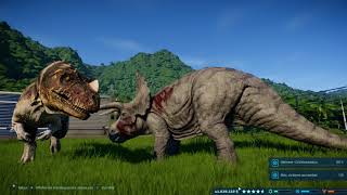 Tryceratops vs Ceratausorus - Jurassic World Evolution Day 1