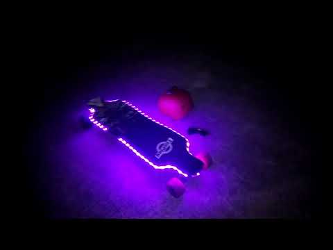 LED strip lights on electric skateboard YEEPLAY M2