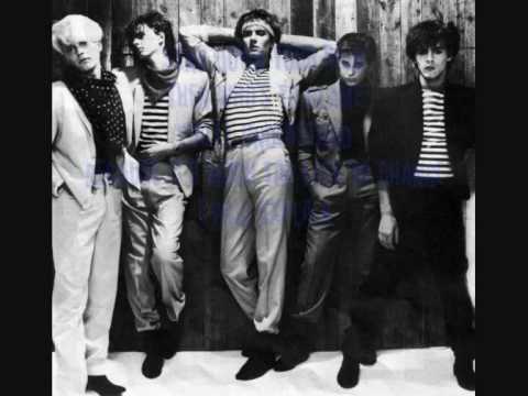 Duran Duran-too late Marlene Lyrics