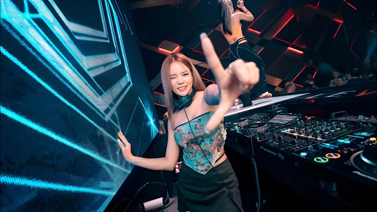 大头针 - 泪海 。 知鸥周 - 没出息 。 田园 - 有一种遗憾叫我们 。 任夏 - 秋风经过 。 任夏 - 我终于等到你 。 洋澜一 - 谁 Special Manyao Remix 2k25