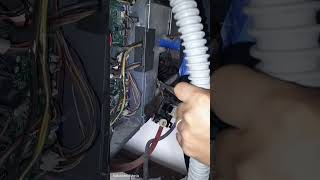Mitsubishi vrf,ceiling concealed ducted,error 2502,drain pump error declogging of drain pipe