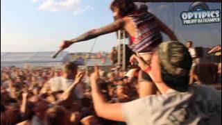 WOLF DOWN - STRAY FROM THE PATH (LIVE @ FLUFF FEST 2013)