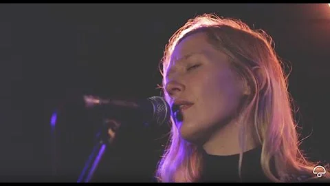 Mushroom Presents: Julia Jacklin - Hay Plain (Live...