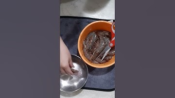 i just used toothpick to devein my shrimps, very easy! #shorts #youtubeshorts #seafood