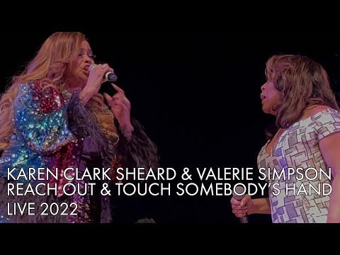 Video: Karen Clark Sheard grynoji vertė: Wiki, vedęs, šeima, vestuvės, atlyginimas, broliai ir seserys