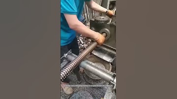 Cutting Precision — Threading Steel Rods for Strength and Accuracy