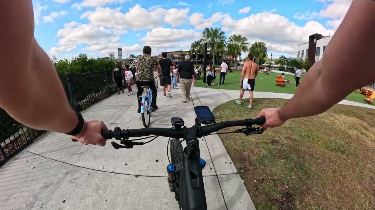 A Weekend Ride Through Downtown Tampa