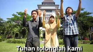 LUCU!! Mahasiswa UB menyanyi BBM (aransemen lagu Syukur)