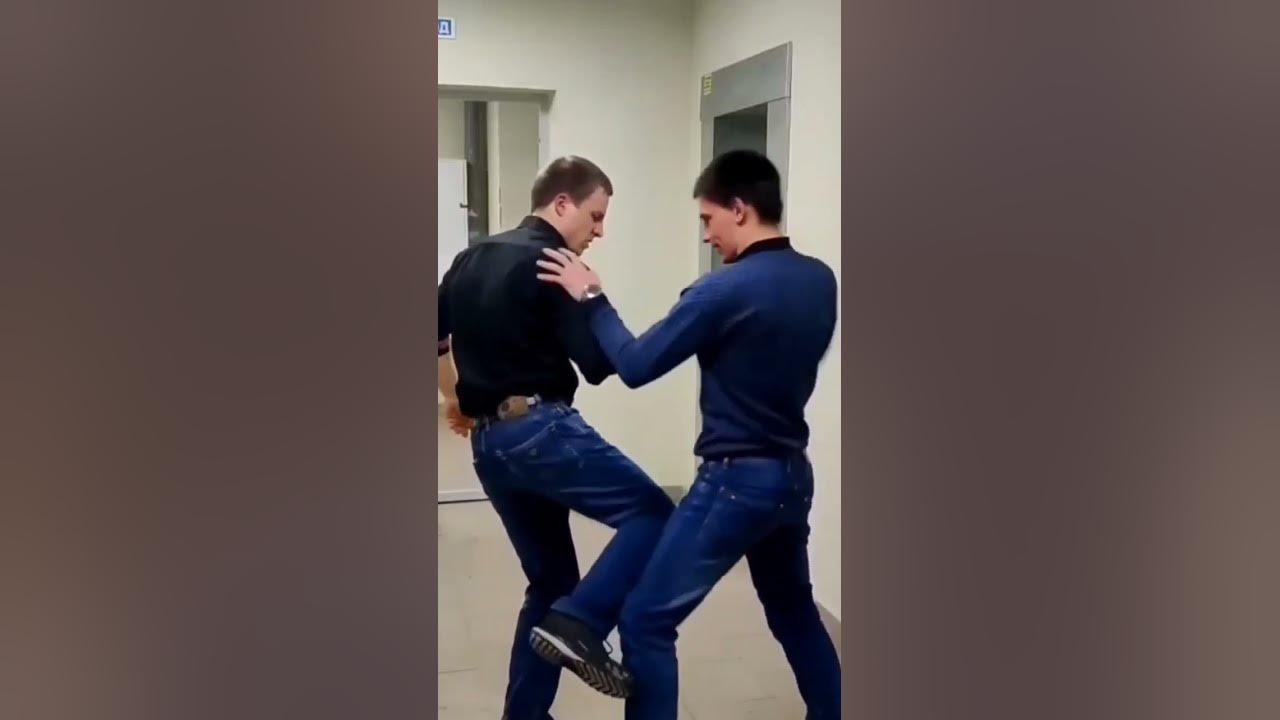 Удар удар драка как решить