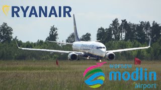 Ryanair Boeing 737-800 Takeoff | Warsaw - Modlin