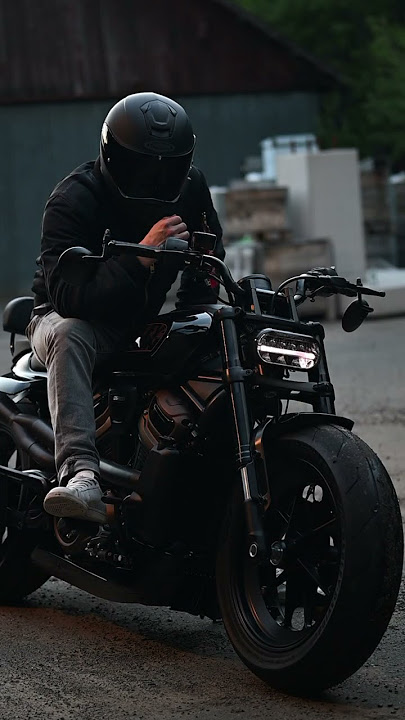 Harley Davidson Sportster S (Dark Night)