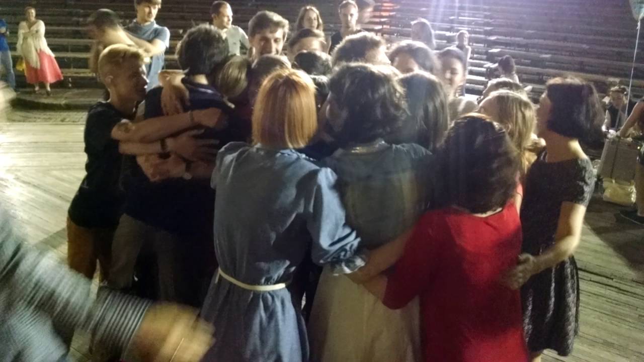 Igor and Vita Farewell Jam - Hugs