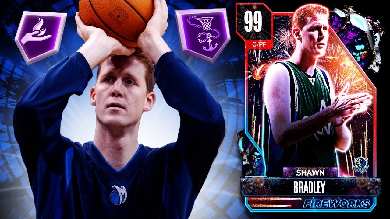 DARK MATTER SHAWN BRADLEY IS A 7'6 DEMIGOD AND A MUST HAVE CARD IN NBA