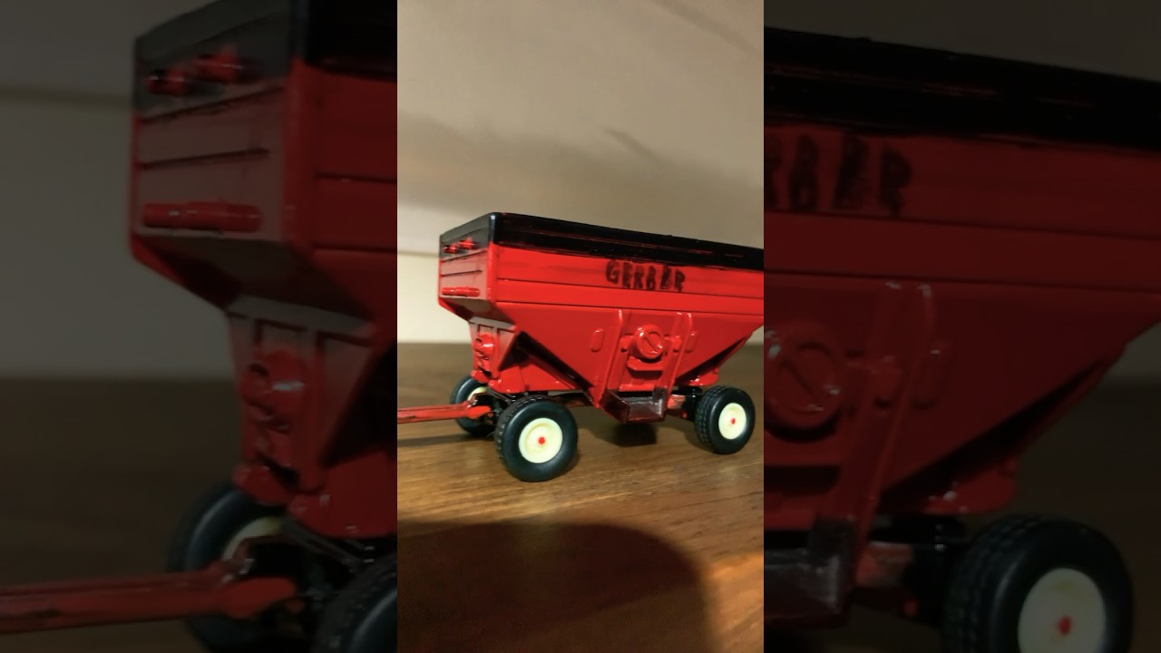 Custom 1/64 GERBER gravity wagon 